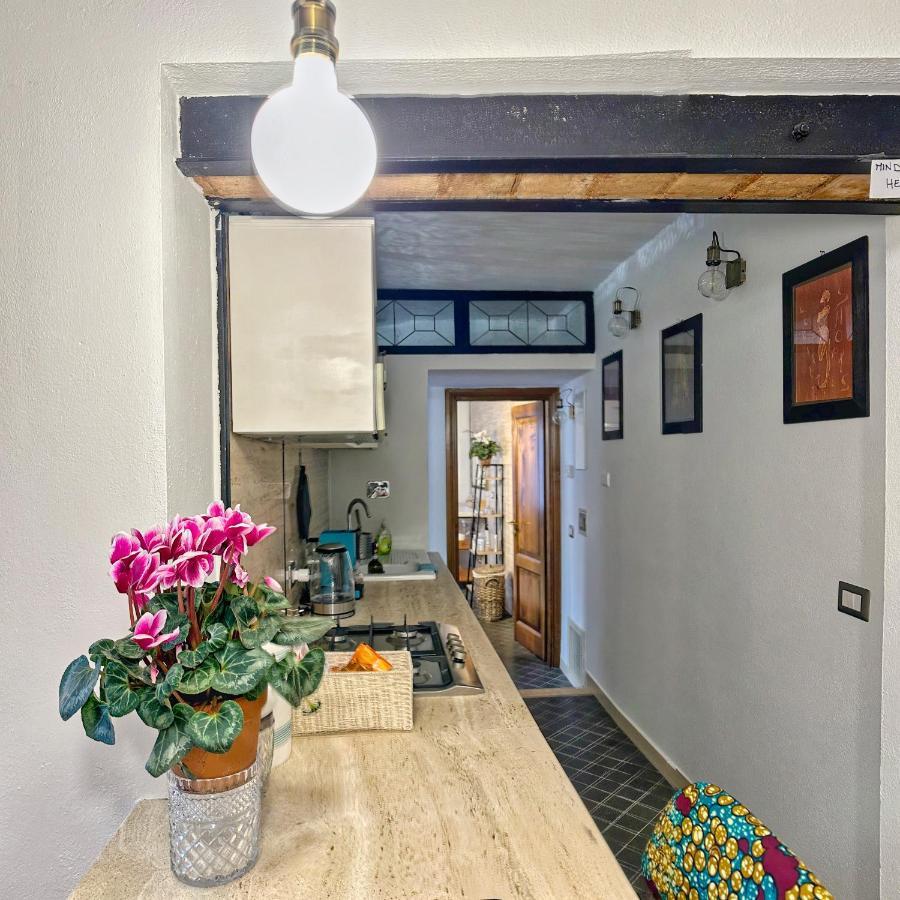Lovely Apartment In Via Della Scala, Trastevere روما المظهر الخارجي الصورة